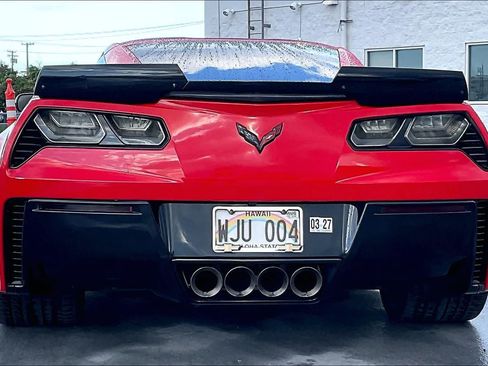 Used 2015 Chevrolet Corvette Z06 w/ 3LZ Preferred Equipment Group RWD image 5