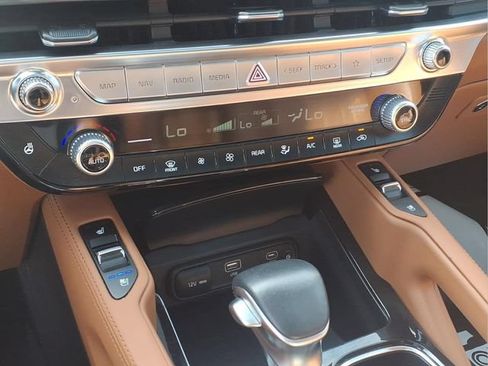 Used 2023 Kia Telluride SX Prestige X-Line AWD/4WD image 10