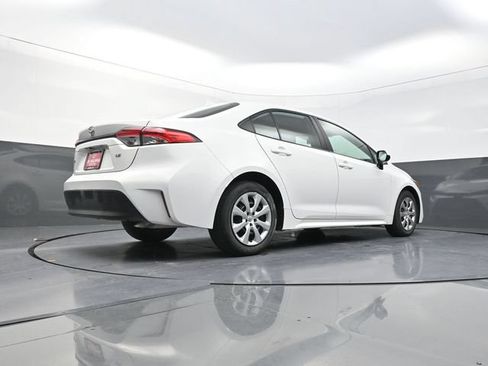 Used 2024 Toyota Corolla LE FWD image 36