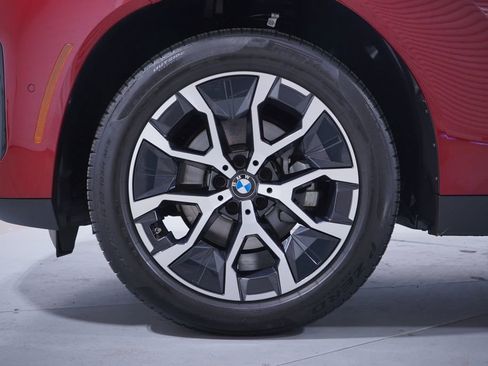 Used 2025 BMW X3 xDrive30i image 2