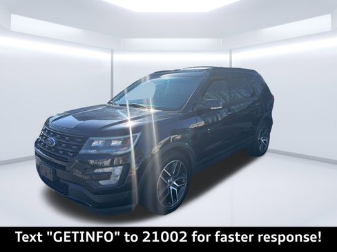 Used 2016 Ford Explorer Sport image 2