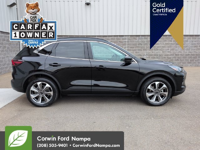 Certified 2023 Ford Escape Platinum AWD/4WD image 2