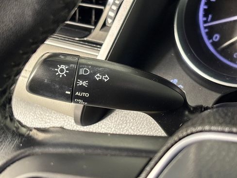 Used 2019 Toyota Camry XLE w/ Driver Assist Package image 24