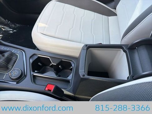New 2026 Volkswagen Taos SE AWD/4WD image 13