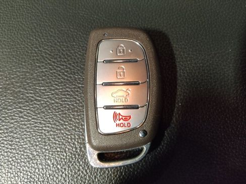 Used 2018 Hyundai Sonata SEL FWD image 32