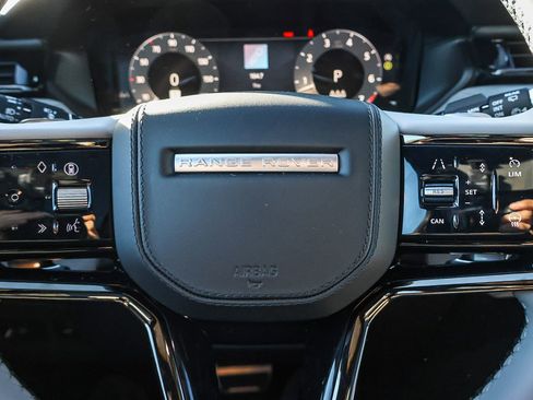 New 2026 Land Rover Range Rover Velar Dynamic SE image 35