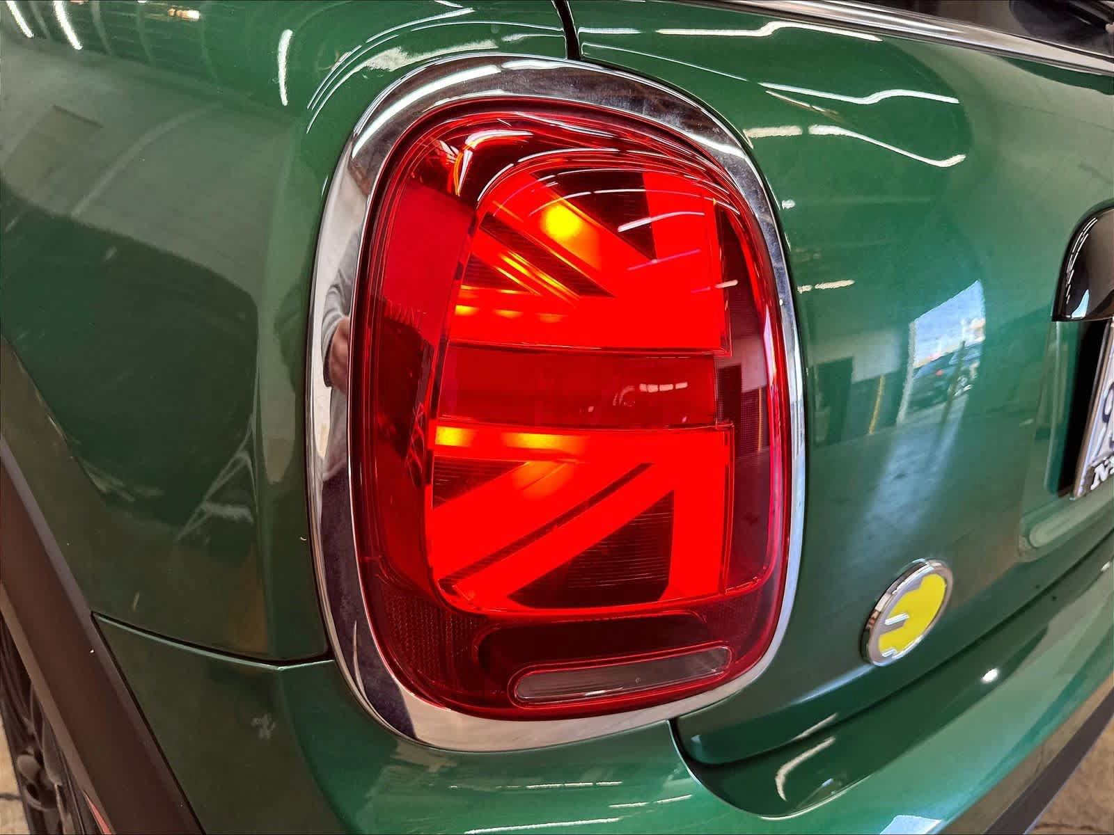Used 2024 MINI Cooper SE FWD image 32