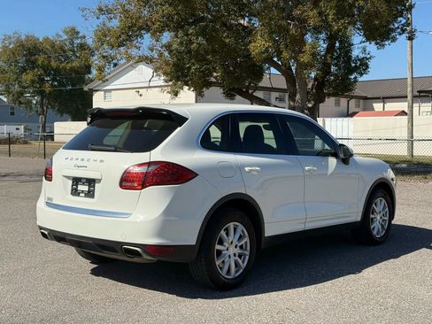 Used 2012 Porsche Cayenne Sport Utility 4D image 6