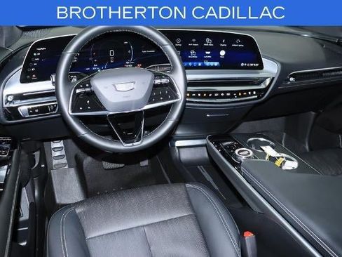 Certified 2024 Cadillac Lyriq Sport RWD image 28