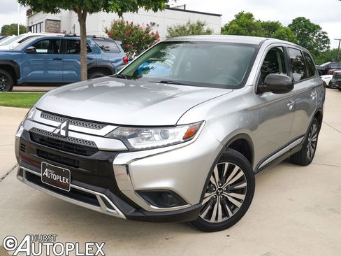Used 2019 Mitsubishi Outlander ES FWD image 1