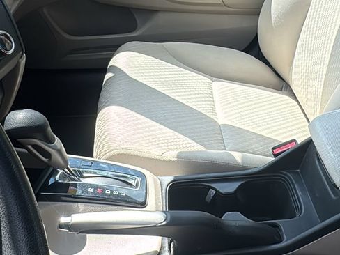 Used 2014 Honda Civic LX image 23