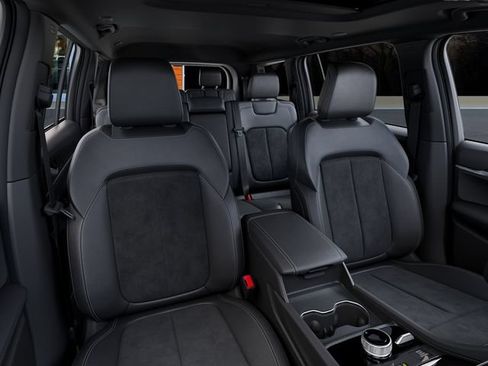 New 2026 Jeep Grand Cherokee L 4WD image 16