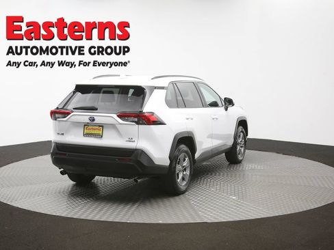Used 2023 Toyota RAV4 LE AWD/4WD image 38