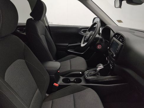 Used 2021 Kia Soul S image 21