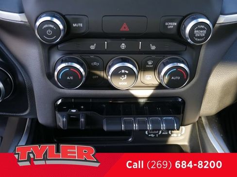 Certified 2022 RAM 1500 Big Horn AWD/4WD image 29