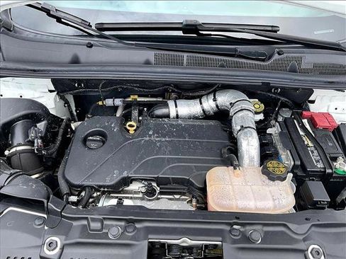 Used 2022 Buick Encore Preferred image 11