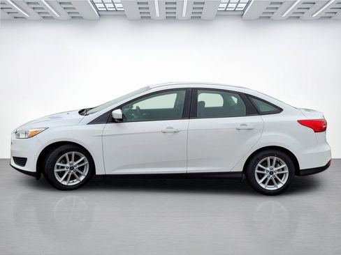 Used 2018 Ford Focus SE image 15
