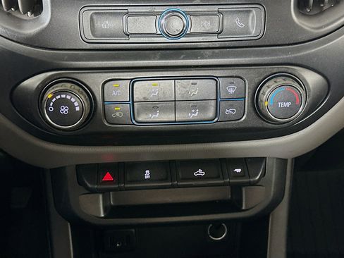 Used 2019 Chevrolet Colorado W/T w/ WT Convenience Package image 22