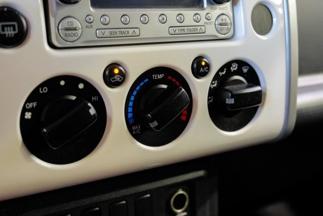 Used 2012 Toyota FJ Cruiser 2WD w/ Convenience Pkg image 30