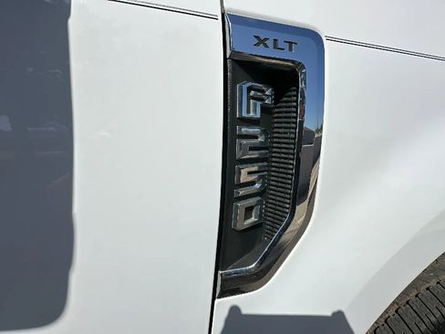 Used 2018 Ford F250 XLT w/ XLT Value Package AWD/4WD image 7