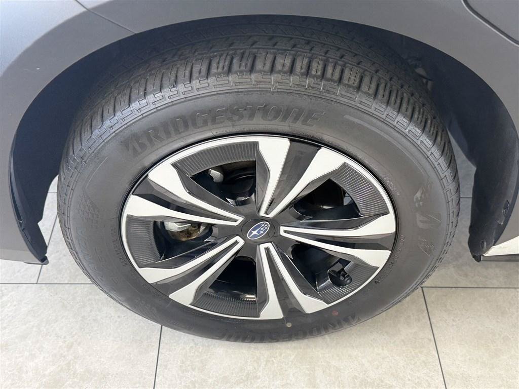 Used 2023 Subaru Solterra AWD image 7