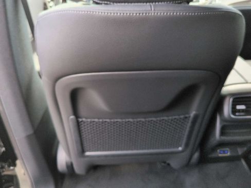 Certified 2025 Mercedes-Benz GLE 350 4MATIC image 20