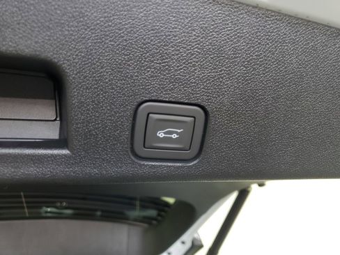 New 2026 Chevrolet Traverse Z71 image 12