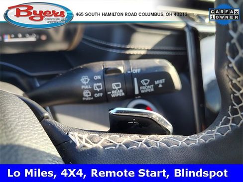 Used 2024 Jeep Grand Cherokee Laredo image 21