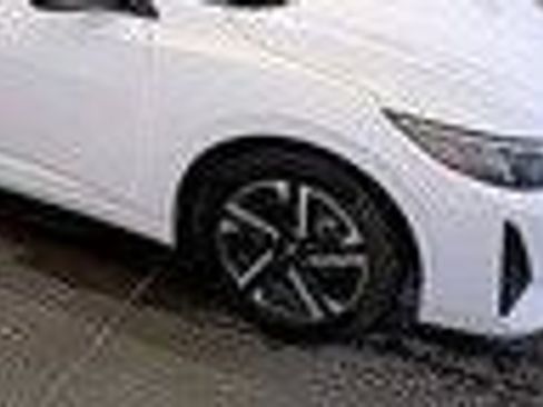 Used 2024 Nissan Sentra SV image 20