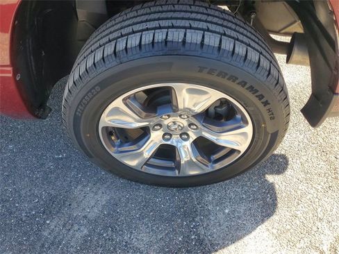 Used 2024 RAM 1500 Laramie image 7