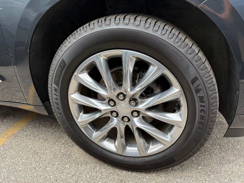 Used 2021 Buick Enclave Essence w/ Trailering Package, 5000 lbs. FWD image 7