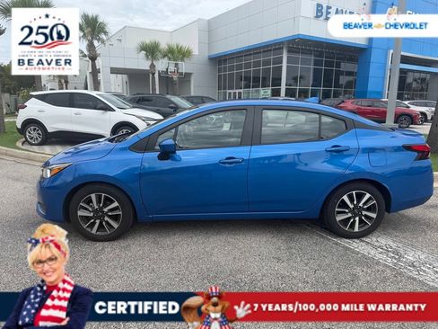 Used 2024 Nissan Versa SV FWD image 7
