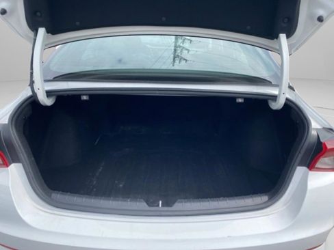 Used 2022 Kia K5 GT-Line image 35