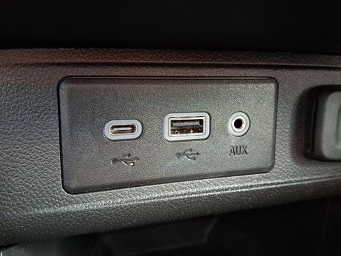 Certified 2023 Buick Encore GX Preferred w/ Cold Weather Comfort Package image 24