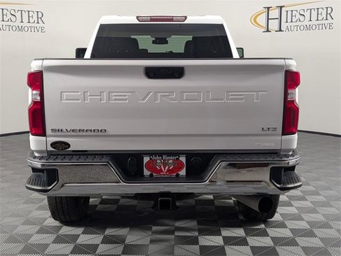 Used 2024 Chevrolet Silverado 2500 LTZ image 6