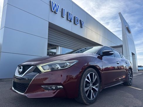 Used 2016 Nissan Maxima Platinum image 1