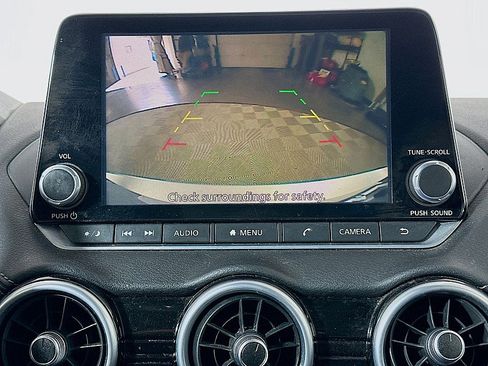 Used 2020 Nissan Sentra SV FWD image 15