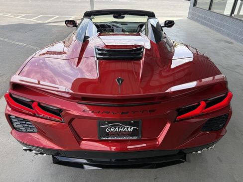 Used 2022 Chevrolet Corvette Stingray Premium Conv w/ Z51 Performance Package RWD image 10
