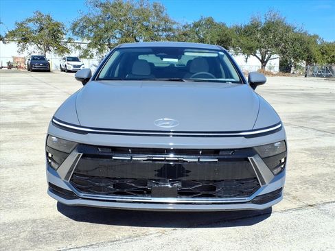 New 2026 Hyundai Sonata SEL image 2