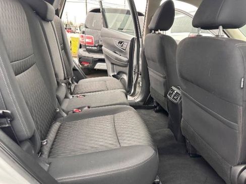 Used 2020 Nissan Rogue S AWD/4WD image 11