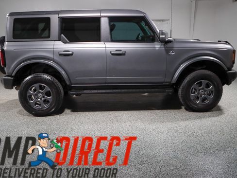 Used 2023 Ford Bronco Outer Banks AWD/4WD image 6