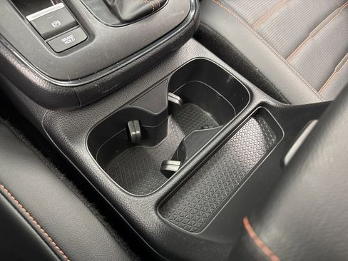 Used 2025 Honda CR-V Sport Touring image 31