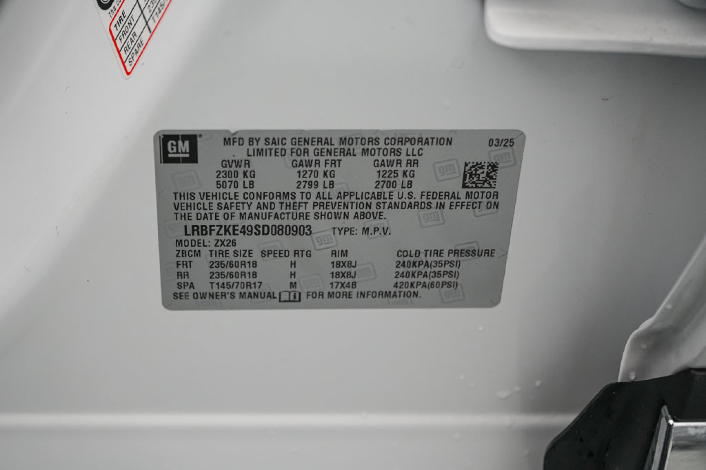 Used 2025 Buick Envision Preferred AWD/4WD image 27