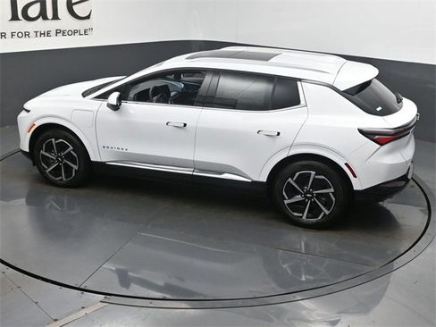 New 2025 Chevrolet Equinox EV LT image 20