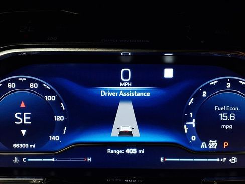 Used 2022 Chevrolet Silverado 1500 LT Trail Boss w/ LT Trail Boss Premium Package image 9