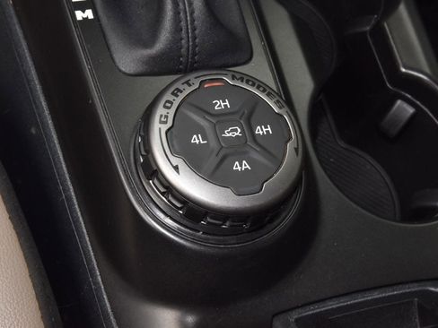 Used 2023 Ford Bronco Wildtrak AWD/4WD image 34