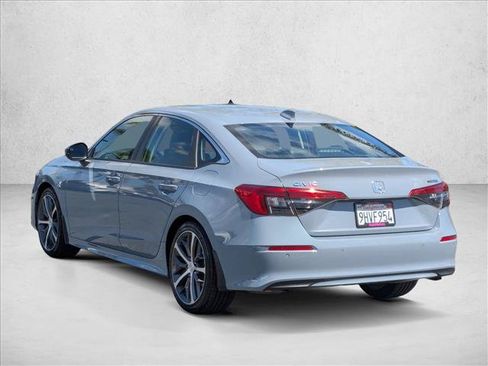 Used 2023 Honda Civic Touring image 8