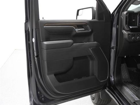 Certified 2023 Chevrolet Silverado 1500 LT image 4