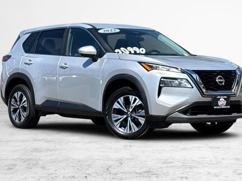 Certified 2023 Nissan Rogue SV AWD/4WD image 2
