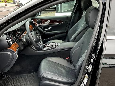 Certified 2020 Mercedes-Benz E 350 4MATIC Sedan image 23